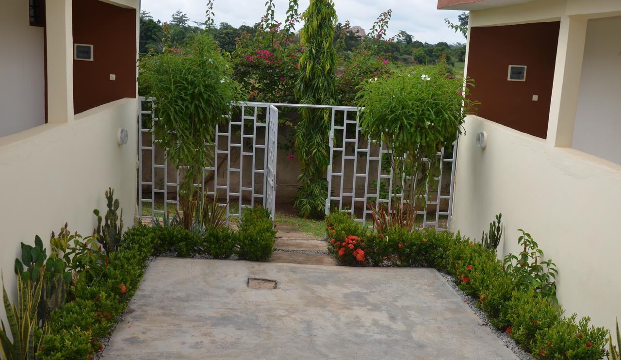 Residence Heaven Yamoussoukro Luaran gambar